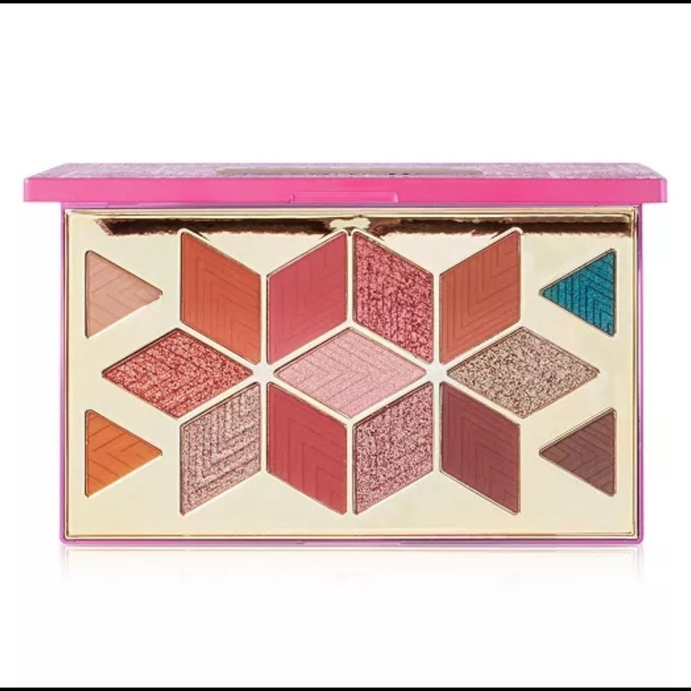 Barbie limited edition pur eyeshadow